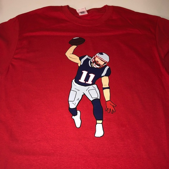 New England Patriots Julian Edelman Shirt - Picture 1 of 1